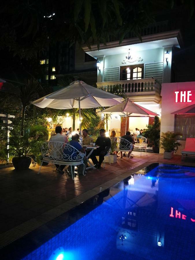 Villa Paradiso 프놈펜 외부 사진